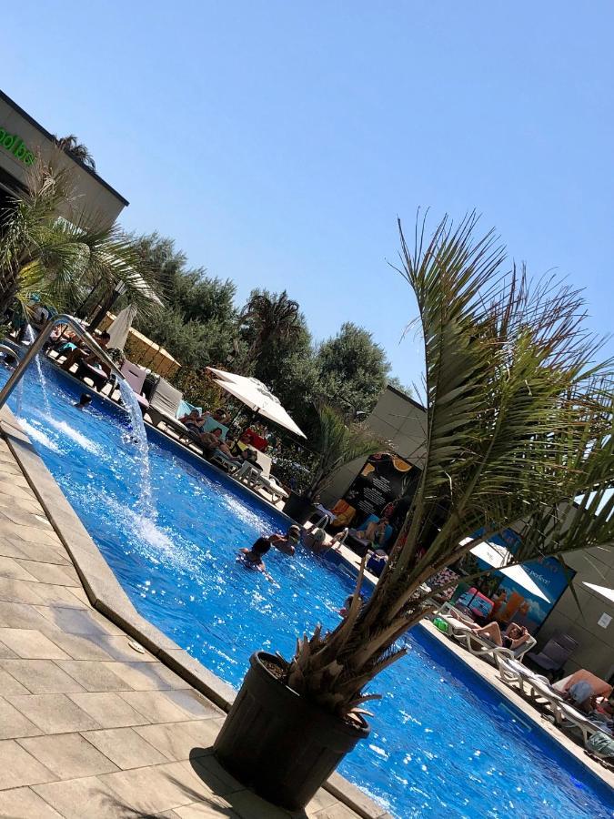North Spa&Pools Alezzibeach Нэводари Экстерьер фото
